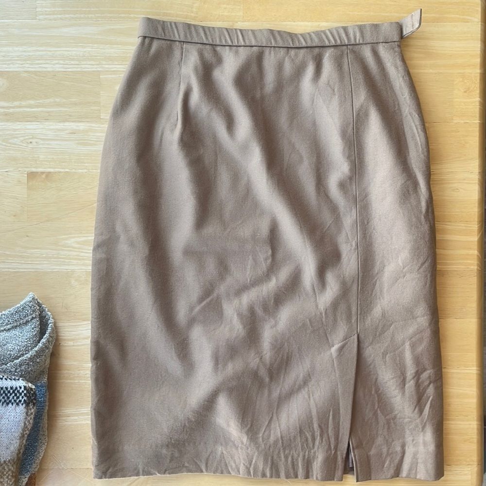 Pendleton Virgin Wool Tan Skirt Size 10